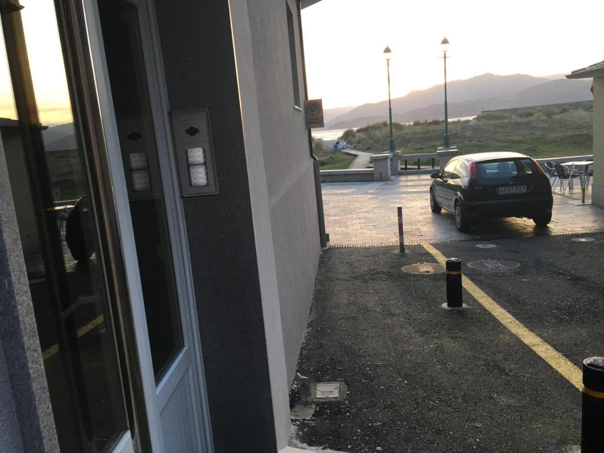 Apartamentos Playa De La Concha ポルト・デ・エスパサンデ エクステリア 写真